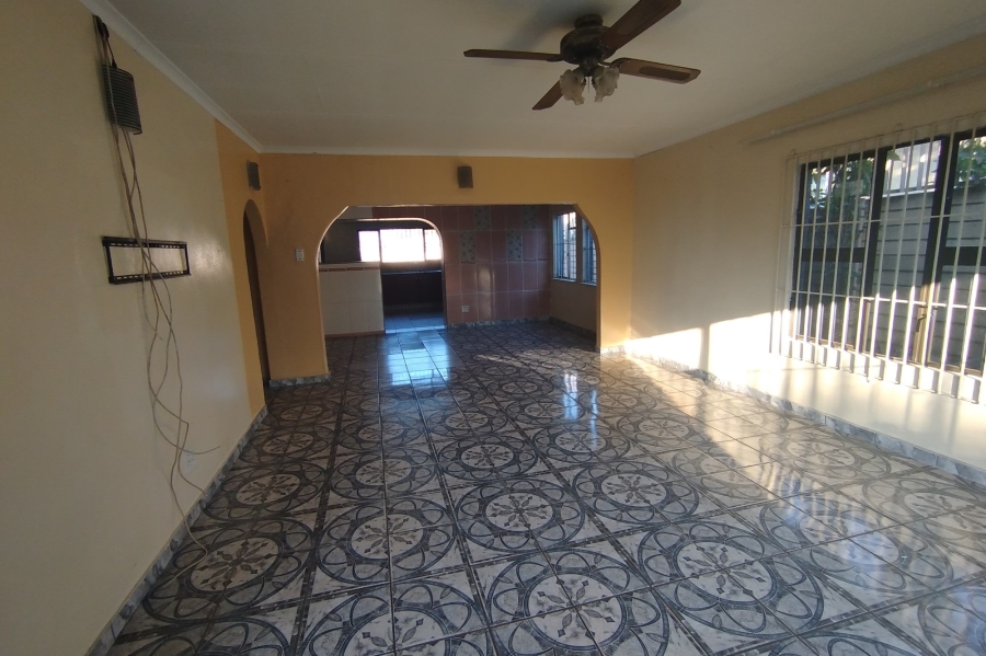 2 Bedroom Property for Sale in South Hills Gauteng