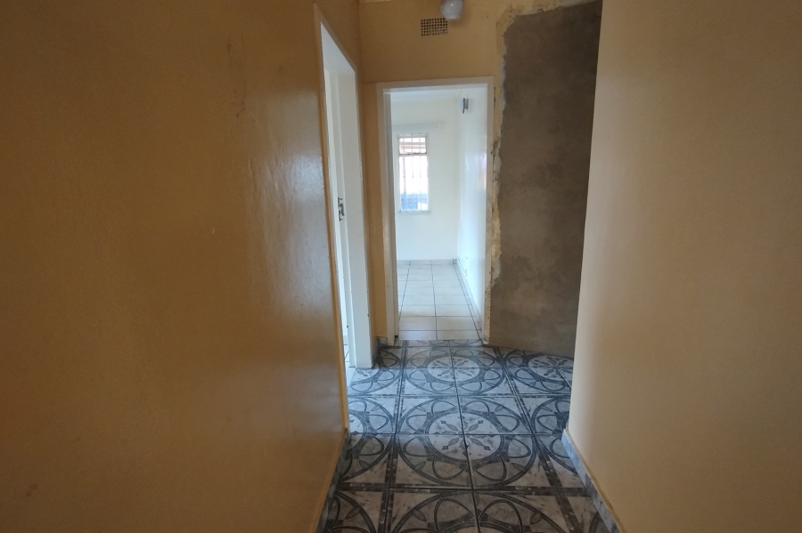2 Bedroom Property for Sale in South Hills Gauteng