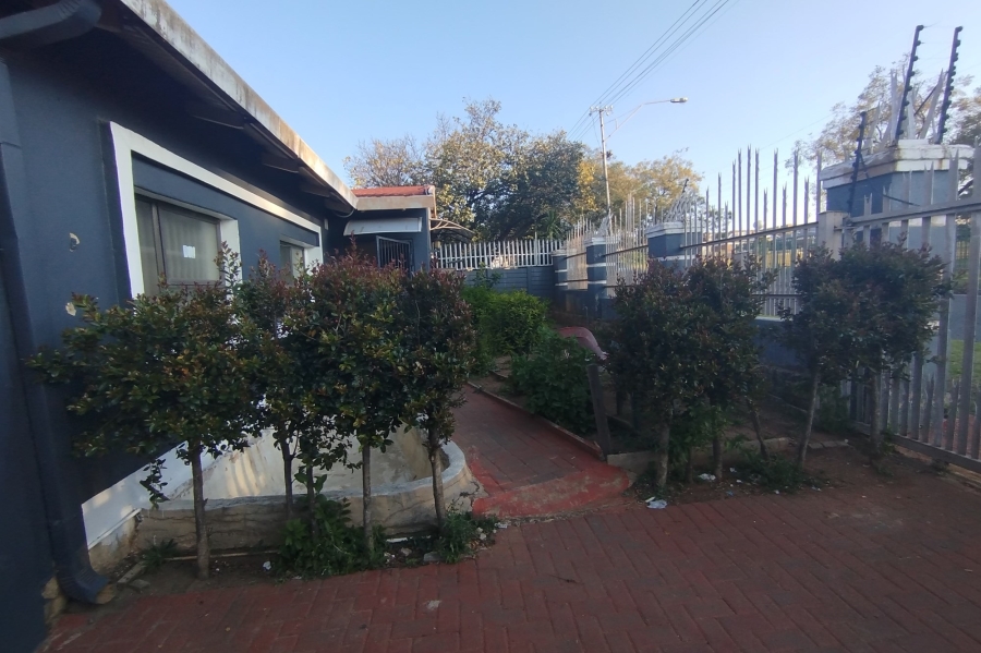 2 Bedroom Property for Sale in South Hills Gauteng