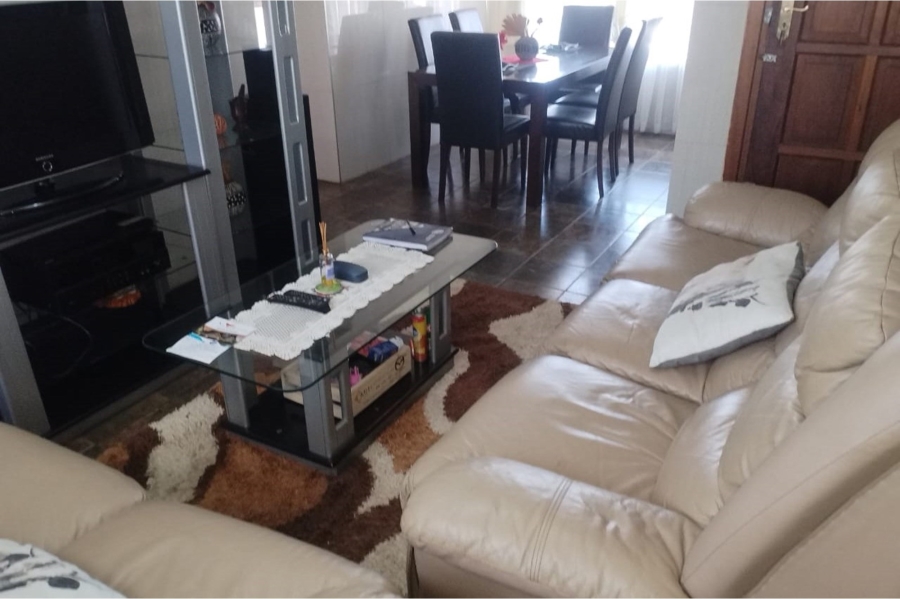 3 Bedroom Property for Sale in Kagiso Gauteng