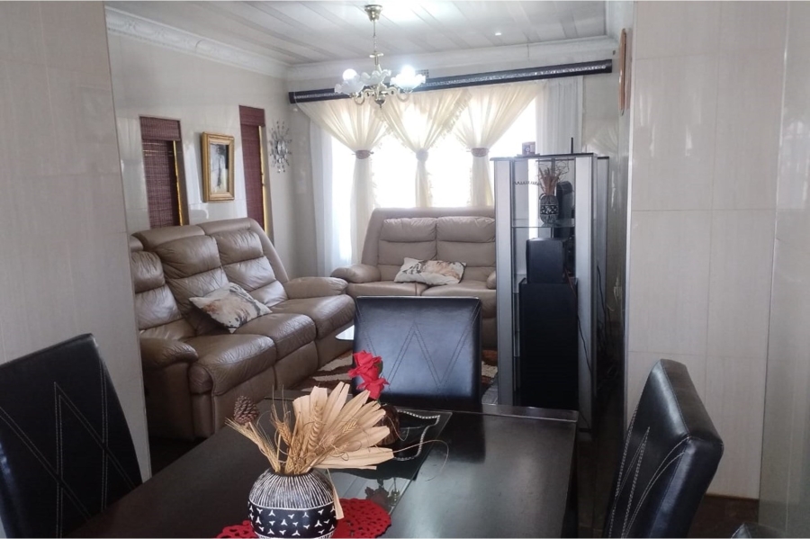 3 Bedroom Property for Sale in Kagiso Gauteng
