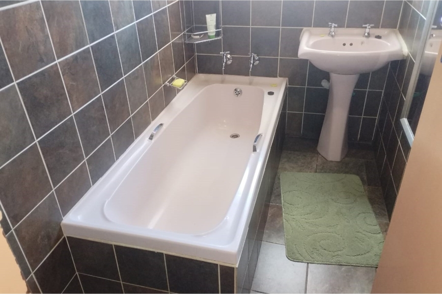 3 Bedroom Property for Sale in Kagiso Gauteng