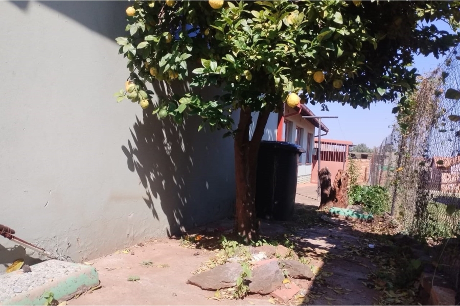 3 Bedroom Property for Sale in Kagiso Gauteng