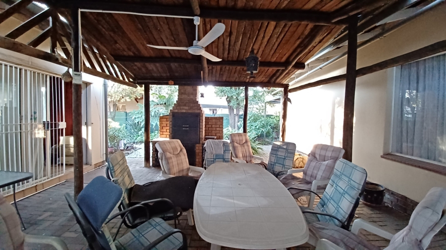 3 Bedroom Property for Sale in Vanderbijlpark SE 2 Gauteng