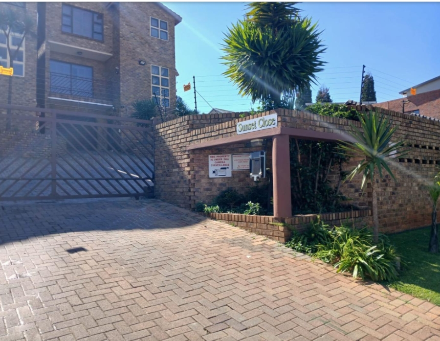 2 Bedroom Property for Sale in Ridgeway Gauteng