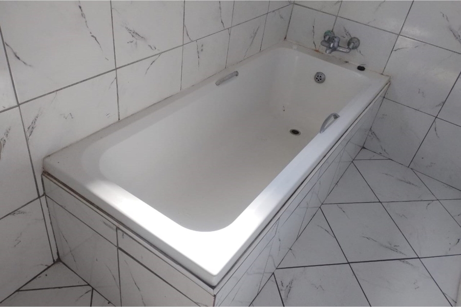 To Let 2 Bedroom Property for Rent in Moletsane Gauteng
