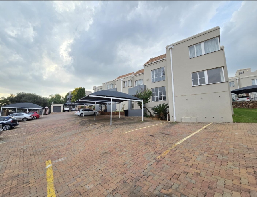 2 Bedroom Property for Sale in Ridgeway Gauteng