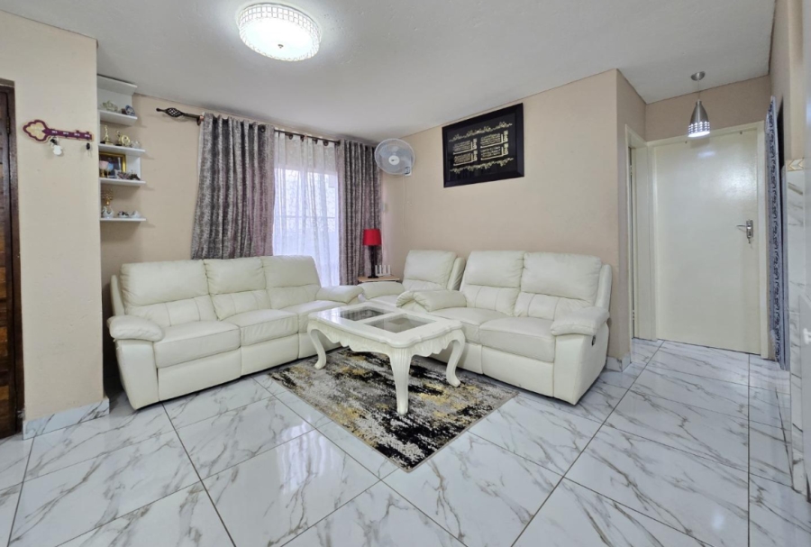 2 Bedroom Property for Sale in Ridgeway Gauteng