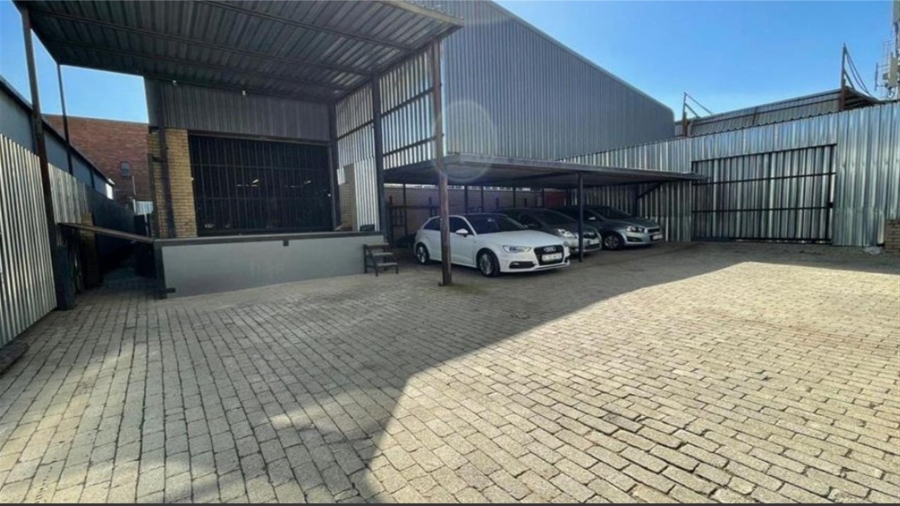 To Let commercial Property for Rent in Strijdom Park Gauteng