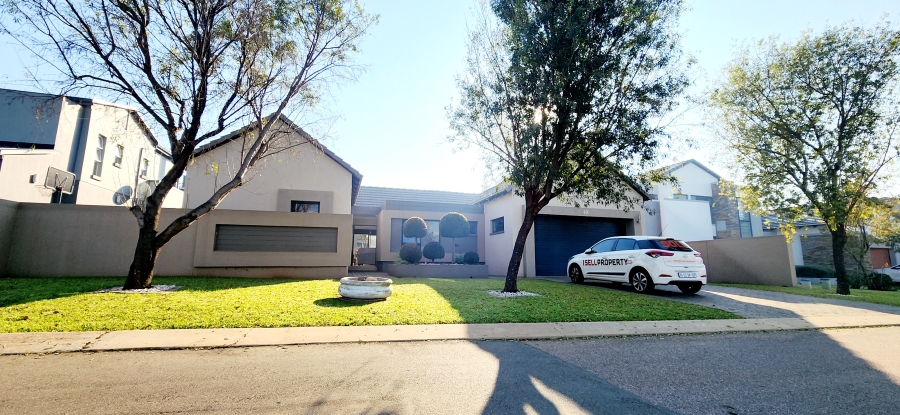 4 Bedroom Property for Sale in Midstream Meadows Gauteng
