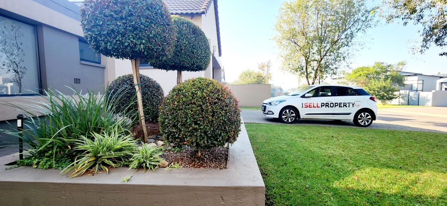 4 Bedroom Property for Sale in Midstream Meadows Gauteng