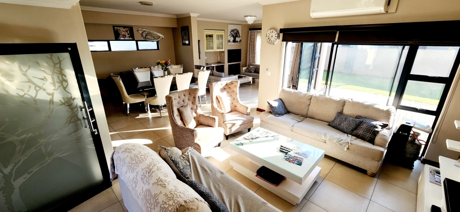 4 Bedroom Property for Sale in Midstream Meadows Gauteng