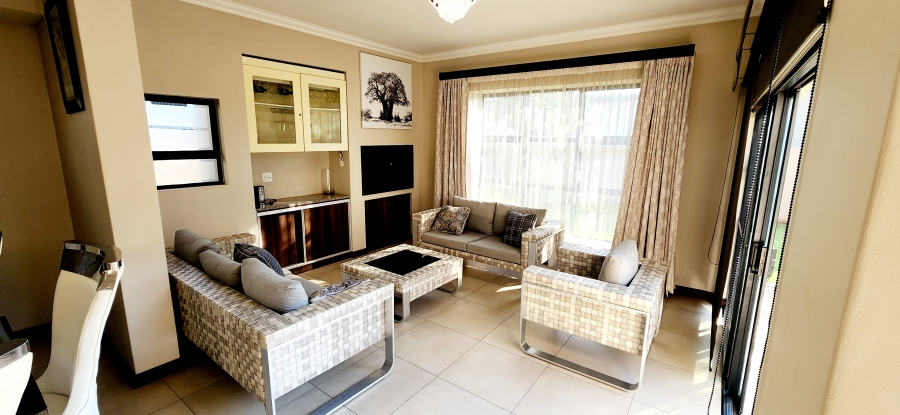 4 Bedroom Property for Sale in Midstream Meadows Gauteng