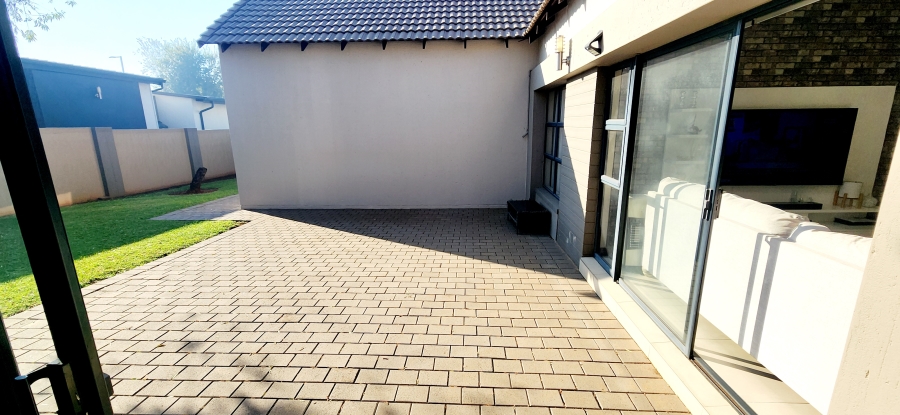 4 Bedroom Property for Sale in Midstream Meadows Gauteng