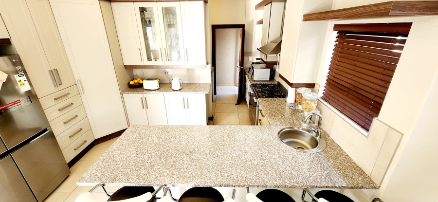 4 Bedroom Property for Sale in Midstream Meadows Gauteng