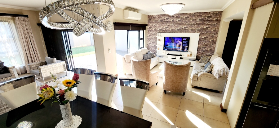 4 Bedroom Property for Sale in Midstream Meadows Gauteng