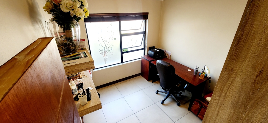 4 Bedroom Property for Sale in Midstream Meadows Gauteng