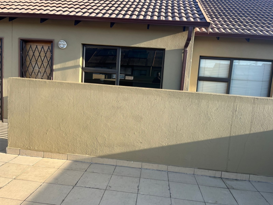 3 Bedroom Property for Sale in Terenure Gauteng