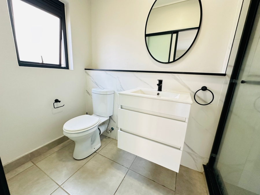 1 Bedroom Property for Sale in Waterfall Gauteng