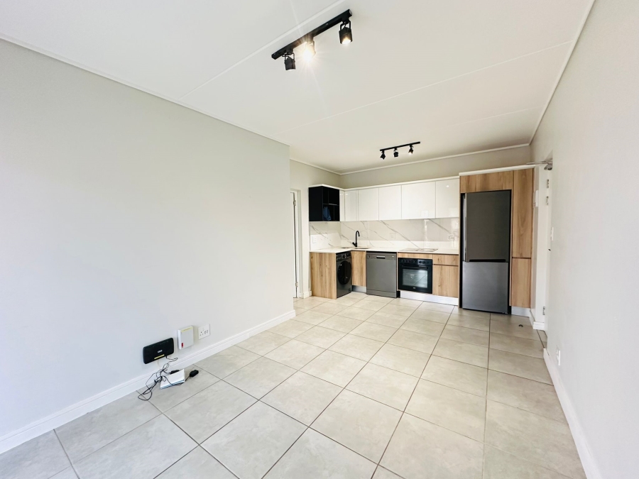 1 Bedroom Property for Sale in Waterfall Gauteng