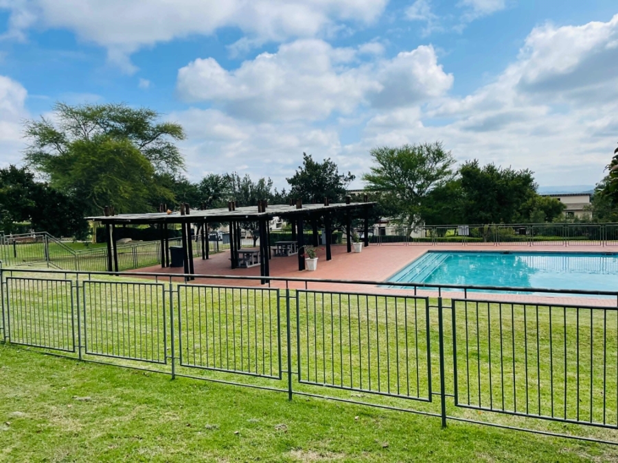 To Let 1 Bedroom Property for Rent in North Riding Gauteng