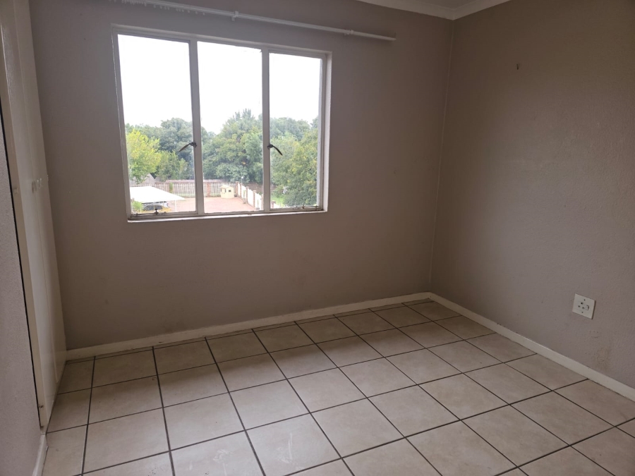 2 Bedroom Property for Sale in Primrose Gauteng