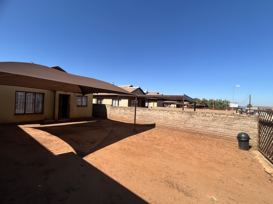 To Let 2 Bedroom Property for Rent in Soshanguve VV Gauteng