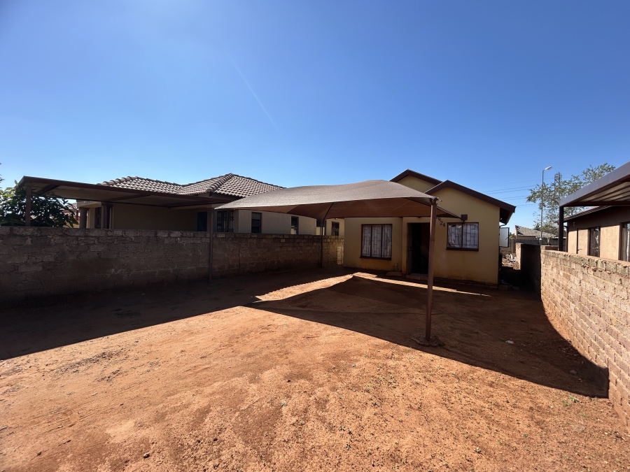 To Let 2 Bedroom Property for Rent in Soshanguve VV Gauteng