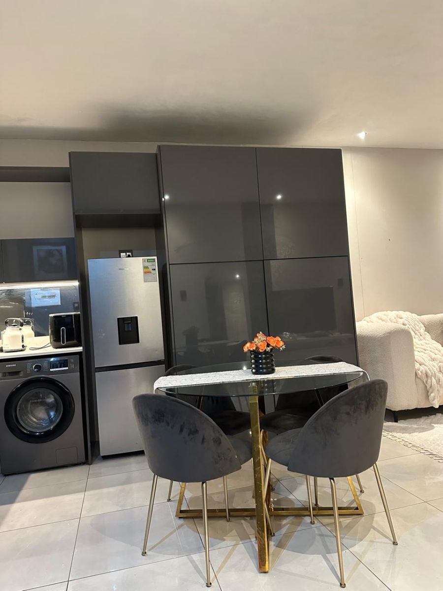 To Let 1 Bedroom Property for Rent in Houghton Estate Gauteng