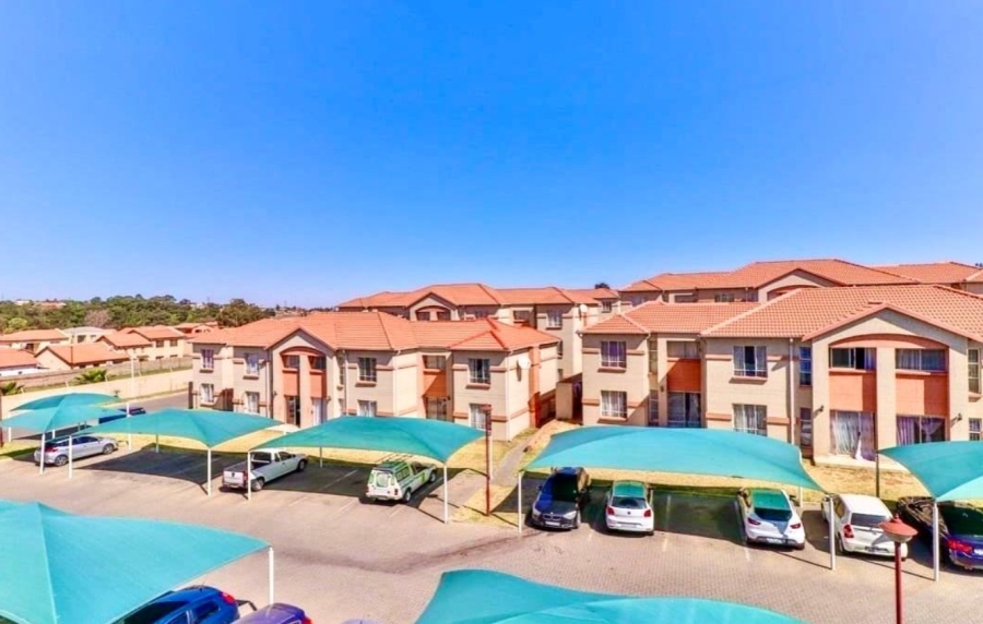 2 Bedroom Property for Sale in Ormonde Gauteng