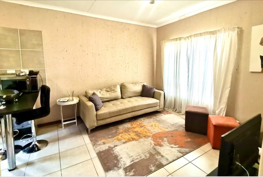 2 Bedroom Property for Sale in Ormonde Gauteng