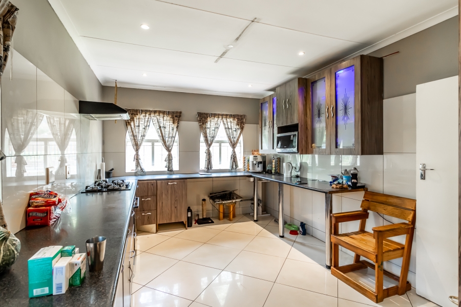 4 Bedroom Property for Sale in Wonderboom South Gauteng