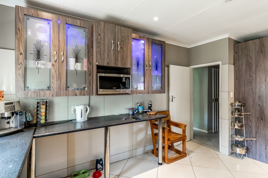 4 Bedroom Property for Sale in Wonderboom South Gauteng
