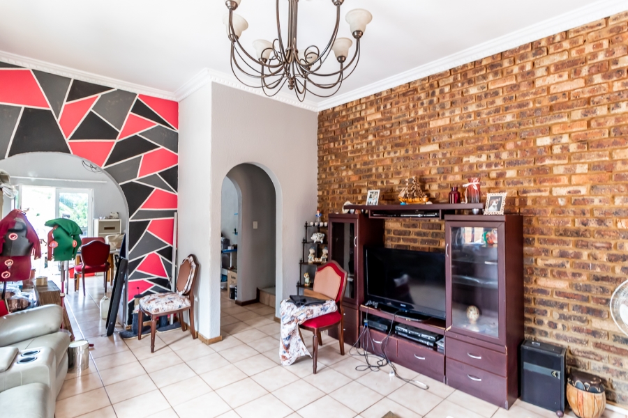 4 Bedroom Property for Sale in Wonderboom South Gauteng
