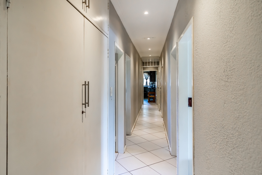 4 Bedroom Property for Sale in Wonderboom South Gauteng