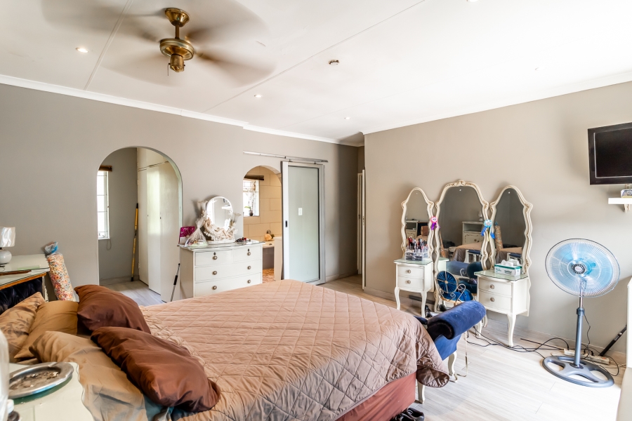 4 Bedroom Property for Sale in Wonderboom South Gauteng