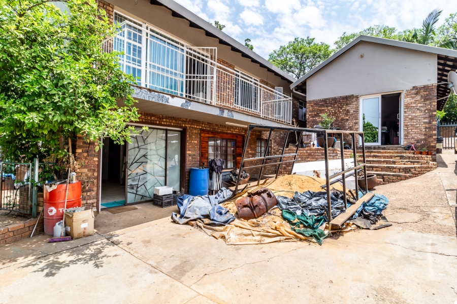 4 Bedroom Property for Sale in Wonderboom South Gauteng
