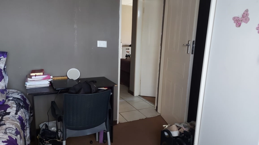 2 Bedroom Property for Sale in Comet Gauteng