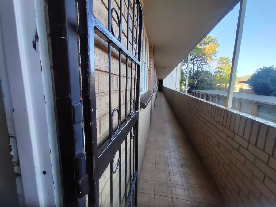 2 Bedroom Property for Sale in Pretoria North Gauteng