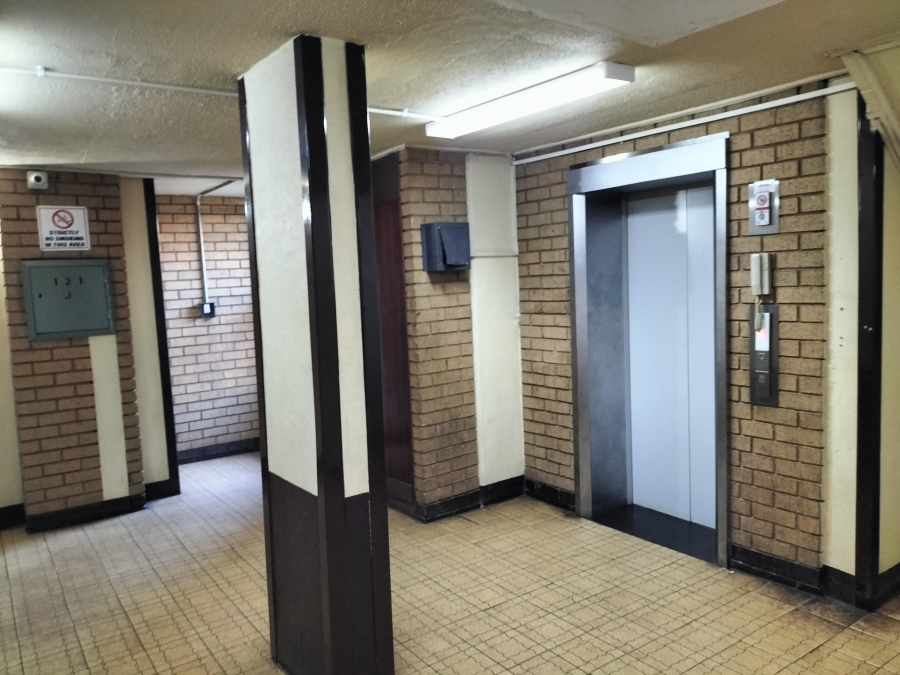 2 Bedroom Property for Sale in Pretoria North Gauteng