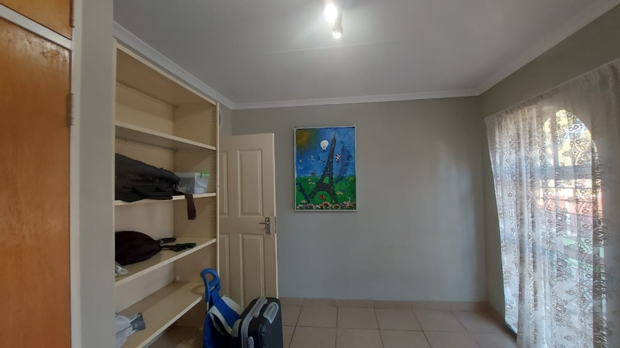 3 Bedroom Property for Sale in Northmead Gauteng