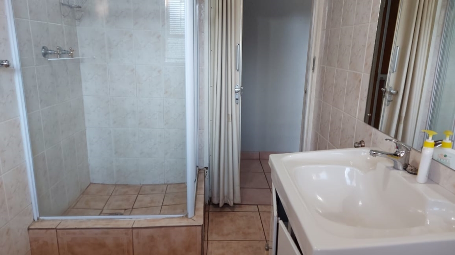 3 Bedroom Property for Sale in Northmead Gauteng