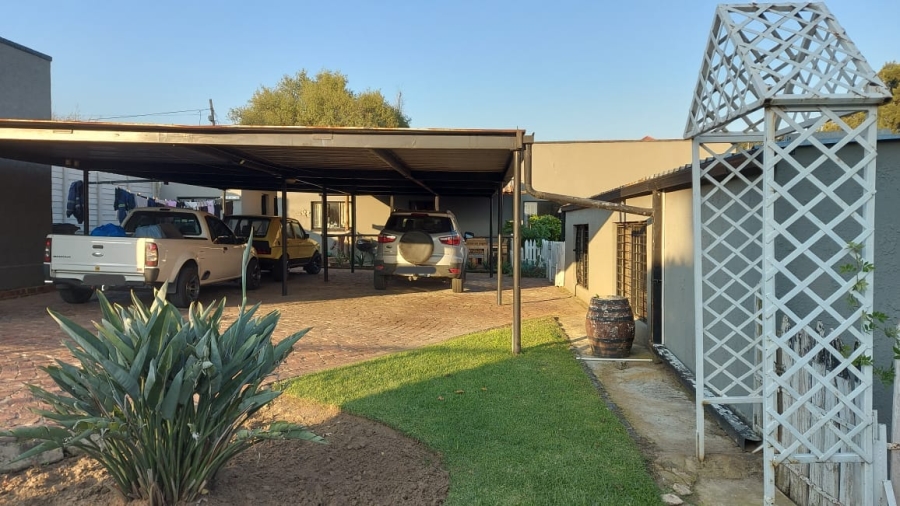 3 Bedroom Property for Sale in Northmead Gauteng
