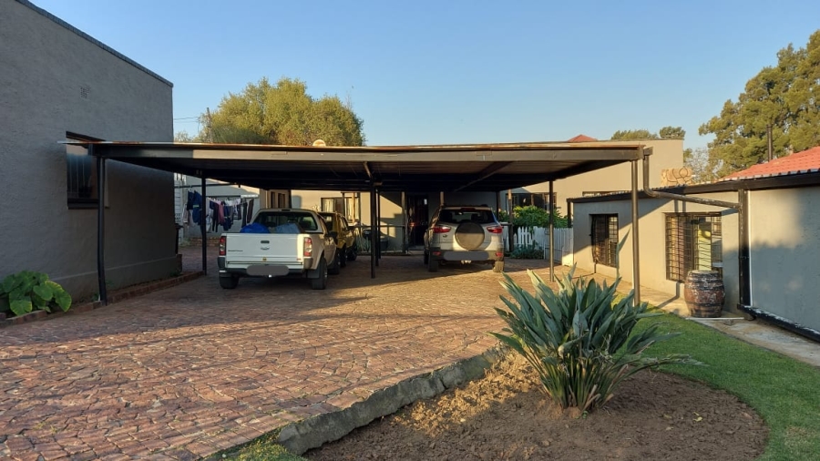 3 Bedroom Property for Sale in Northmead Gauteng