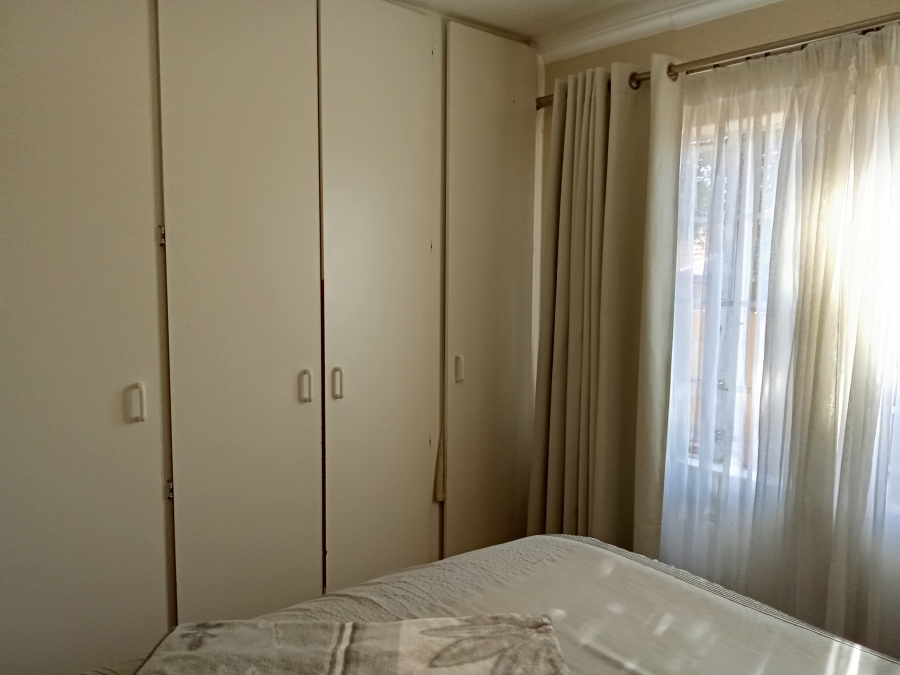 2 Bedroom Property for Sale in Allens Nek Gauteng
