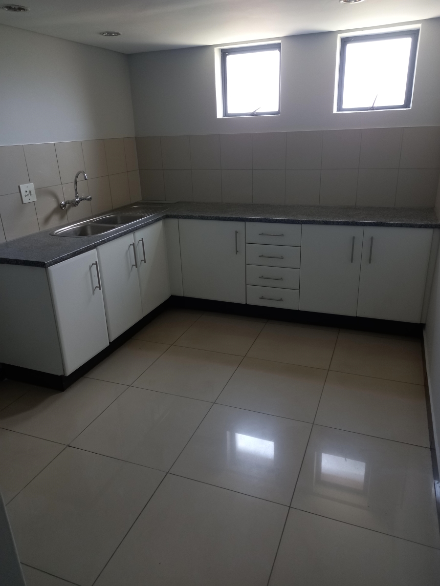 To Let commercial Property for Rent in Randjespark Gauteng