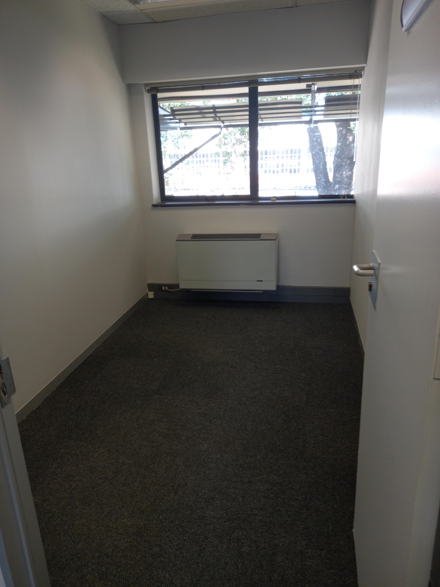 To Let commercial Property for Rent in Randjespark Gauteng