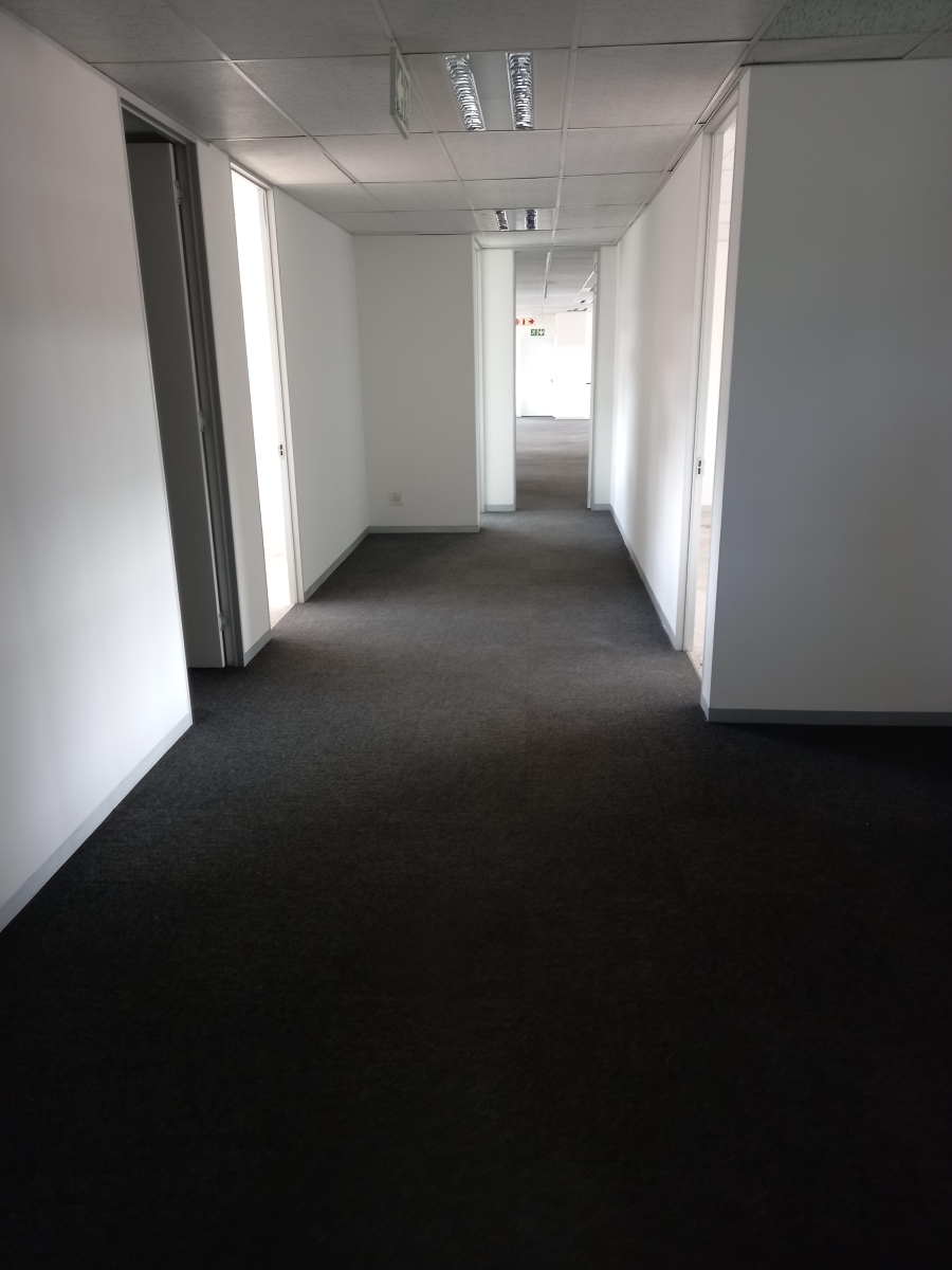 To Let commercial Property for Rent in Randjespark Gauteng
