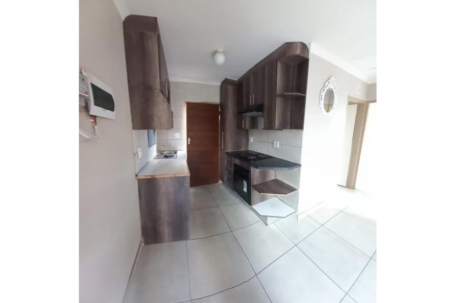To Let 2 Bedroom Property for Rent in Mahube Valley Gauteng