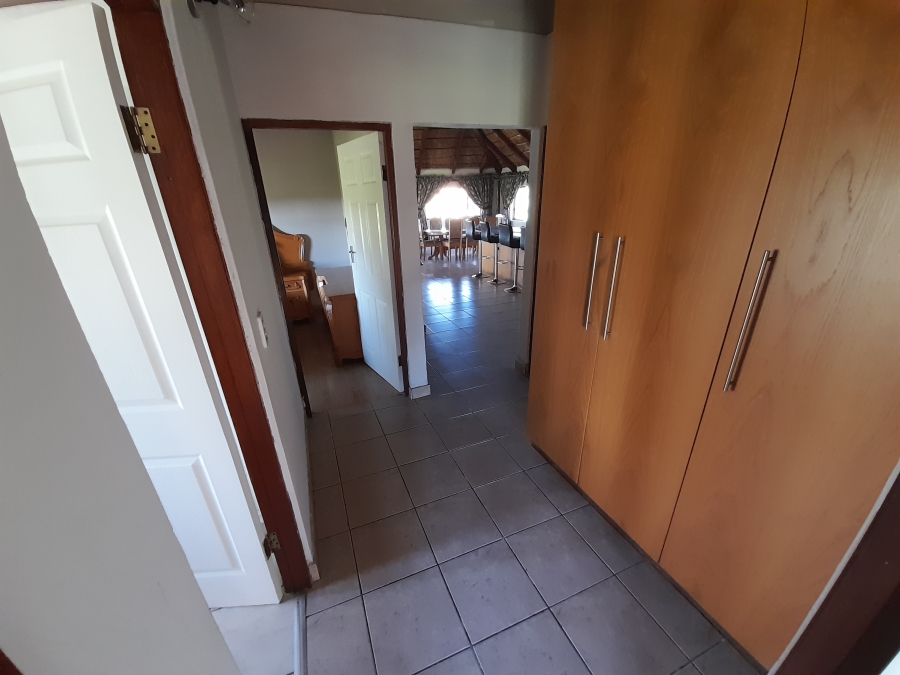 To Let 3 Bedroom Property for Rent in Lochvaal Gauteng